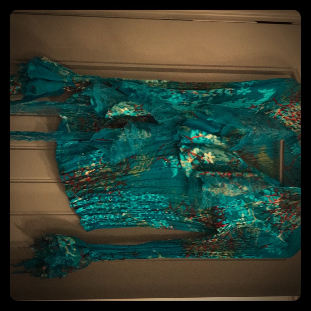 Woman’s blouse